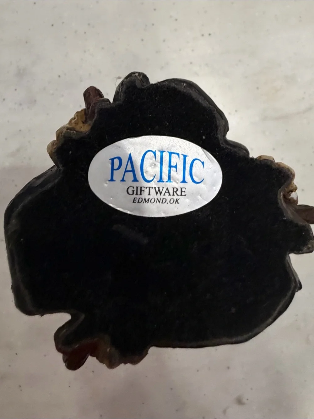 Pacific Gift Ware eye catching